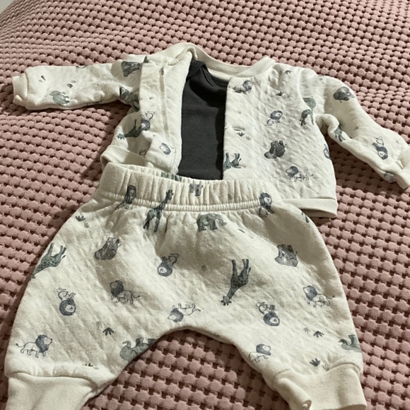Carter's Other - Clearance Newborn 3 piece Classic Gray baby: onesie,pants and Jacket